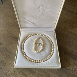 Freshwater Pearl Necklace, Bracelet & Earrings Set - Ivory